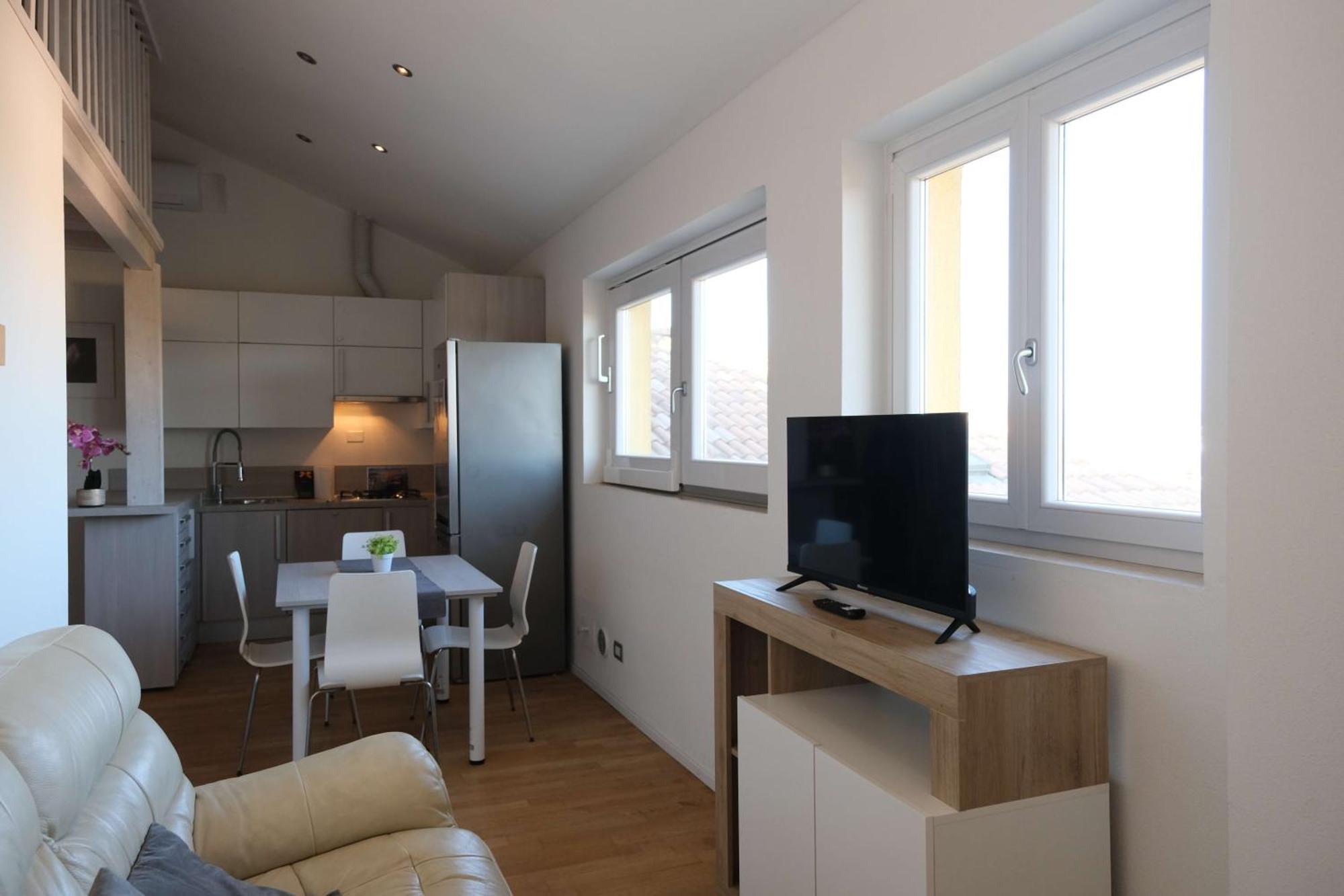 Case Vr Holiday Attico Di Lino Verona Eksteriør billede